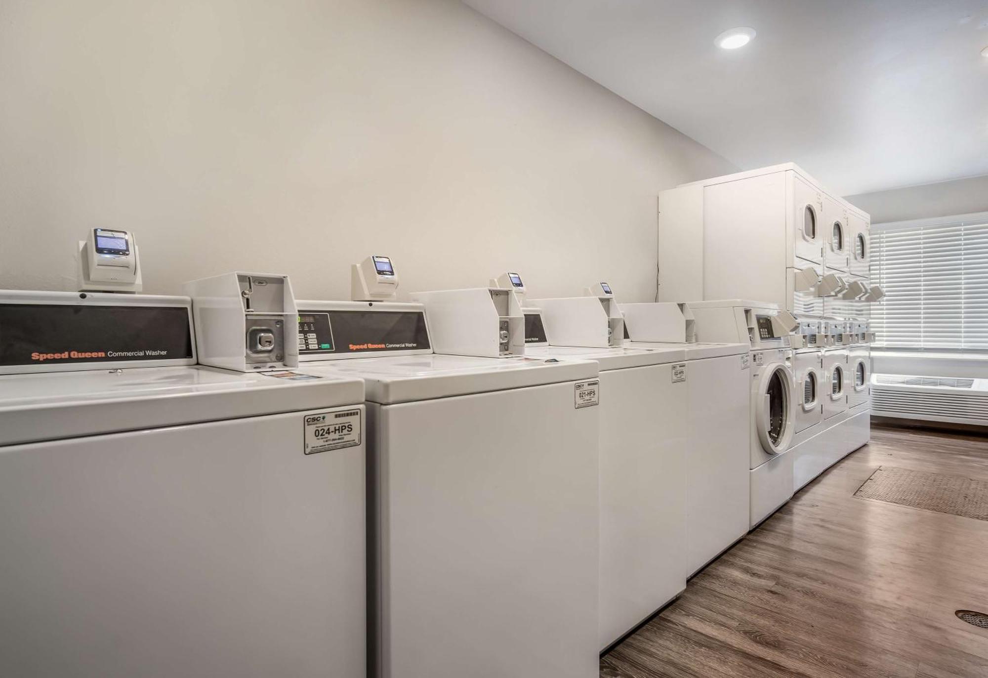 Extended Stay America Select Suites - Форт-Маєрс Екстер'єр фото