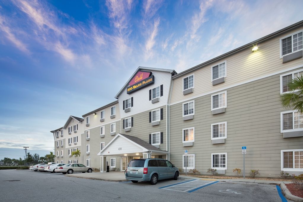 Extended Stay America Select Suites - Форт-Маєрс Екстер'єр фото