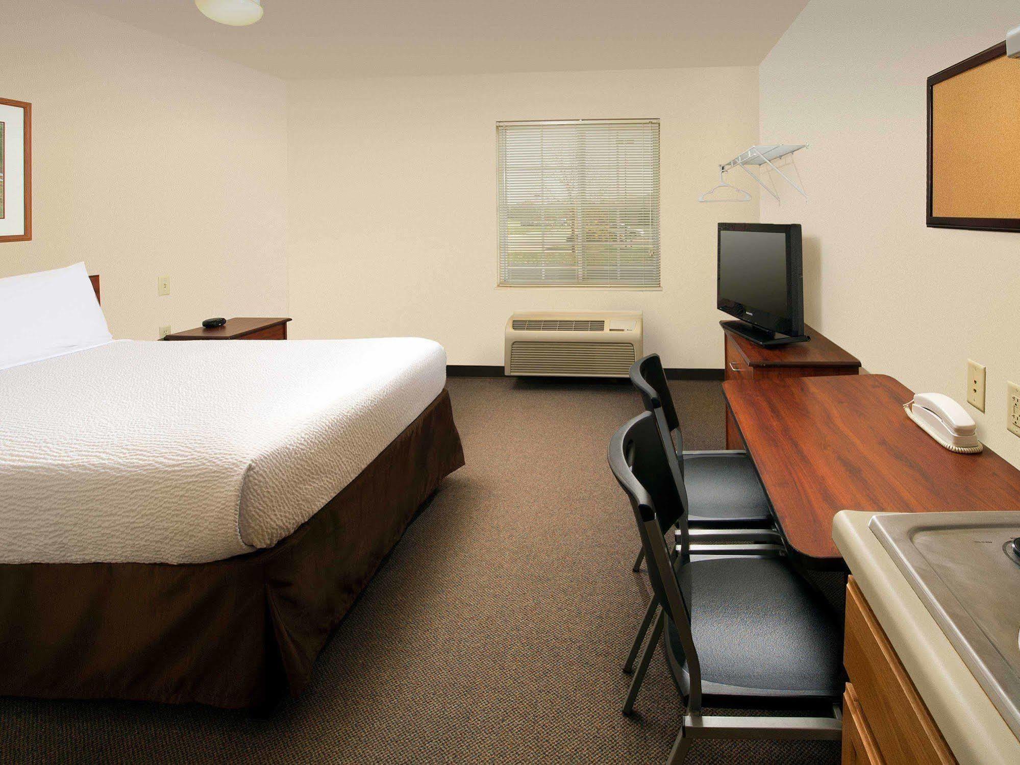 Extended Stay America Select Suites - Форт-Маєрс Екстер'єр фото